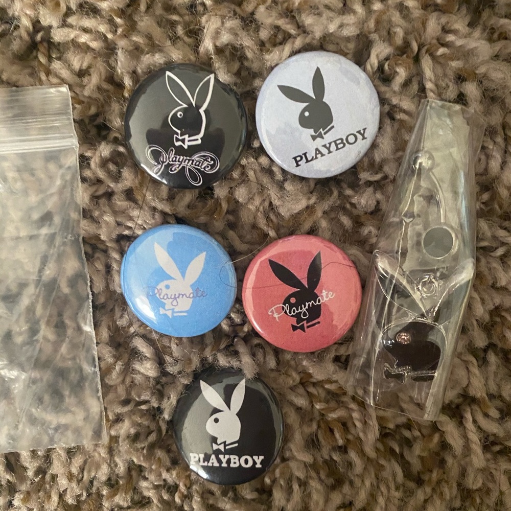 PLAYBOY BUNDLE 1 - Picture 4 of 16
